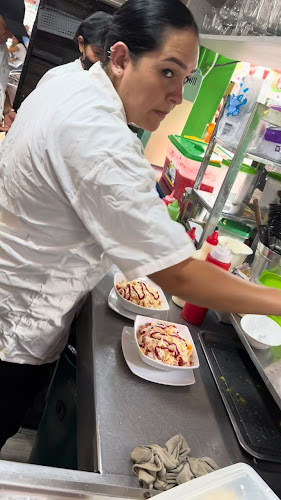 Bulevar Negocios Venta De Salpicon Frutas. Oriilas Rio Tulua. - Gastronomía y hostelería