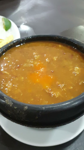 Opinii despre Restaurante El Bochinche Cenadero în Cali - Gastronomía y hostelería