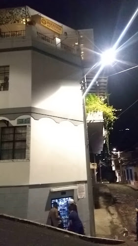 Comentarii opinii despre One Way Pizza San Antonio