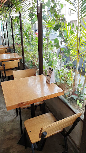 Opinii despre La Burger Fast Good în Manizales - Gastronomía y hostelería