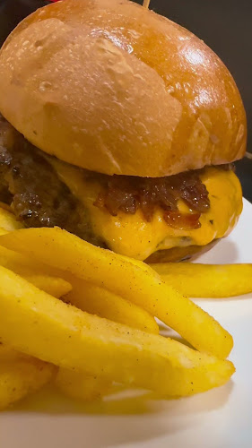 Opinii despre DINO | HAMBURGUESAS | DOMICILIO | MONTERIA în Montería - Gastronomía y hostelería