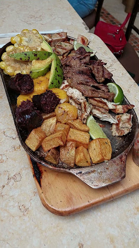 Comentarii opinii despre MOCATY & BISTRO