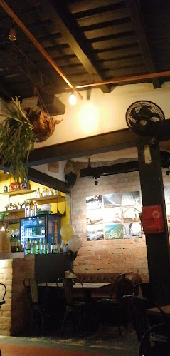 Opinii despre Restaurante Garroteros Pub Piedecuesta în Piedecuesta - Gastronomía y hostelería