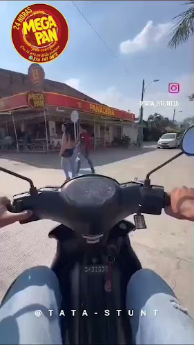 MEGAPAN JAMUNDI PANADERÍA Y PASTELERÍA