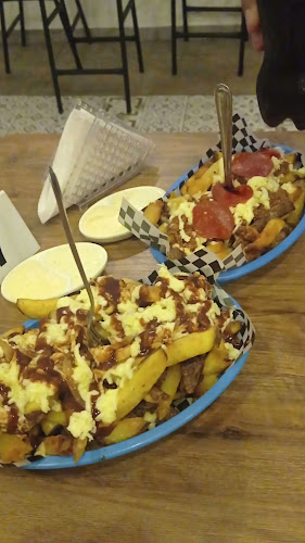 Opinii despre Bandido Burger & Pizza Cabecera în Bucaramanga - Gastronomía y hostelería