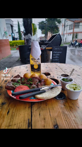 Opinii despre Cavernícolas Pork and Beef în Santa Rosa de Cabal - Gastronomía y hostelería