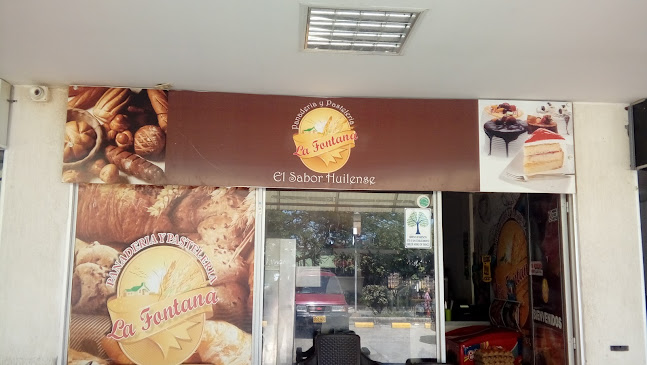 Opinii despre Panadería y Pastelería La Fontana în Neiva - Gastronomía y hostelería