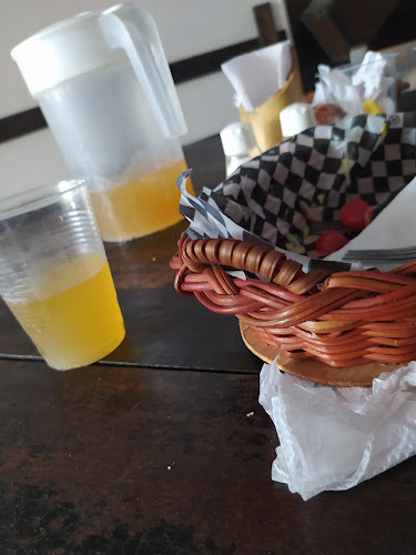 Opinii despre Restaurante El Fandango în Barrancabermeja - Gastronomía y hostelería