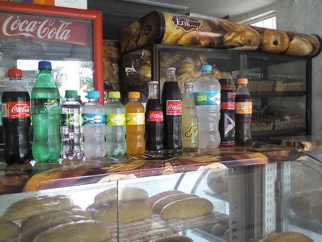 Comentarii opinii despre Panadería & Bizcochería Erik