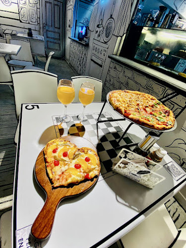 Opinii despre Tinta y Tinto Café în Yopal - Gastronomía y hostelería