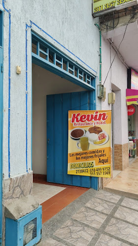 Opinii despre Kevin Restaurante în Cartago - Gastronomía y hostelería