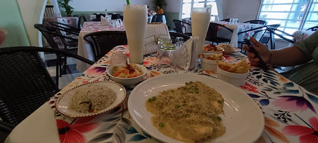 RESTAURANTE SAL + PIMIENTA