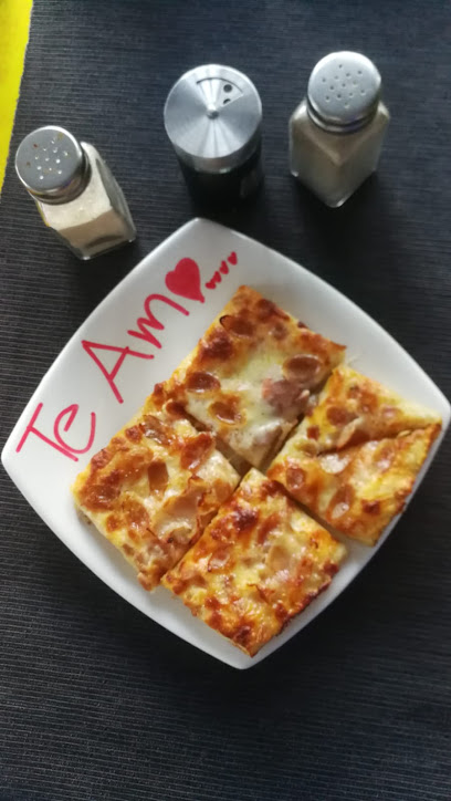 Pizzeria Academia Della Pizza Villavicencio - Domicilios - Taglio / al corte