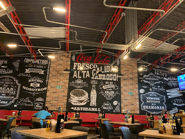 Comentarii opinii despre Matanga Burger Ortiz