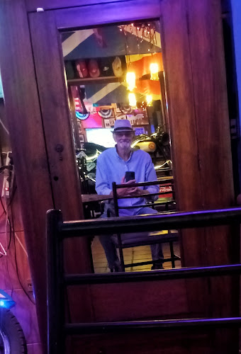 Martyn's Bar and Taberna Since 1983 - Cali