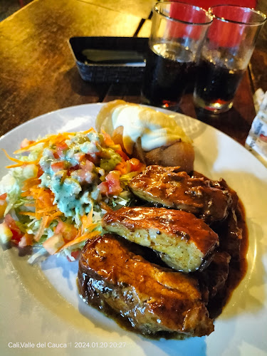 Cl. 4 #9-58, COMUNA 3, Cali, Valle del Cauca