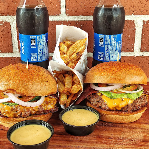 Cra. 28 #16 - 41, Santa Elena, Cali, Valle del Cauca