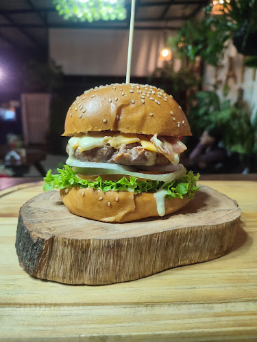 Bambu Burguer Fast Food.