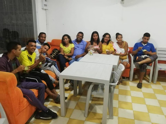 RESTAURANTE Y PIZZAS YORK - Guarandá