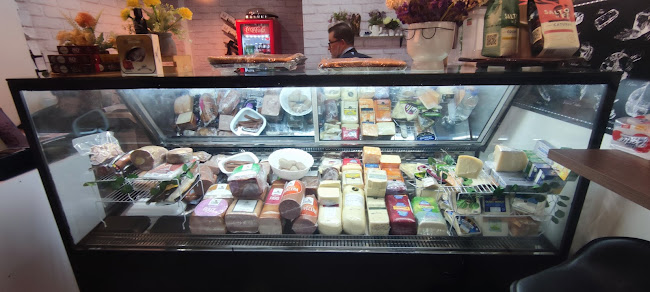 Opinii despre Las Tablas Delicatessen în Barrancabermeja - Gastronomía y hostelería