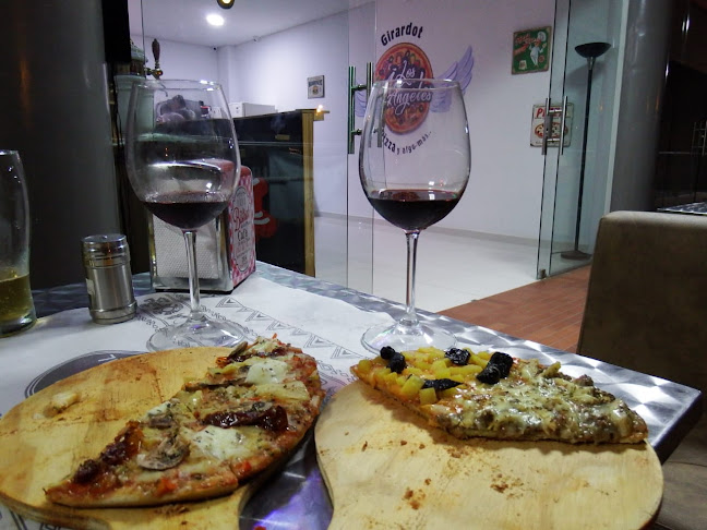 Los Ángeles pizza y algo