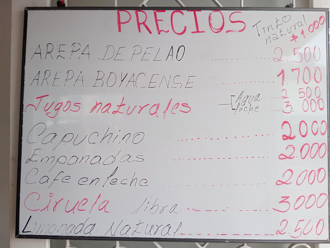 El peral : salón de onces y frutas de nuevo colon