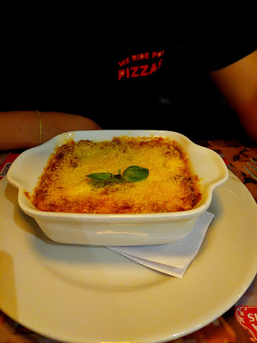 Comentarii opinii despre Tortelli Peñón