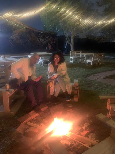 Comentarii opinii despre la caverna del oso burguer