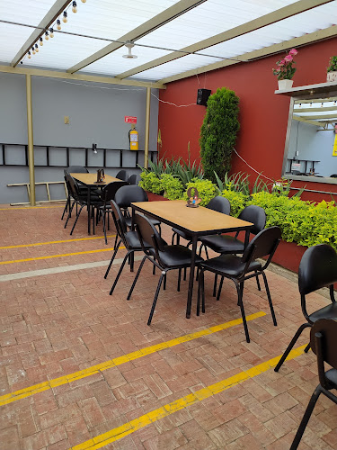 Opinii despre Restaurante Gallina La Especial 15 în Zipaquirá - Gastronomía y hostelería