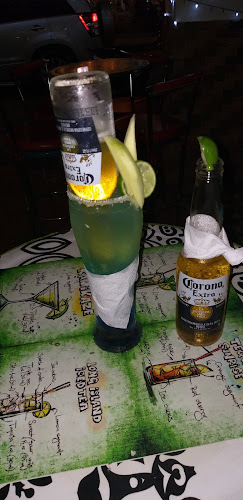 Opinii despre Mojitos bar în Caucasia - Gastronomía y hostelería