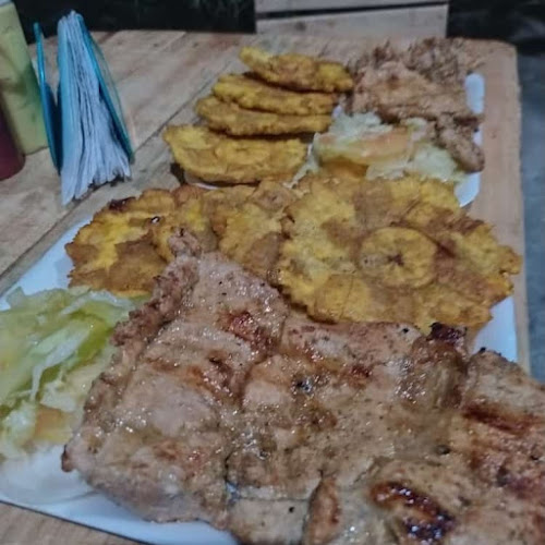 Comentarii opinii despre Casa Blanca Parrilla Bar