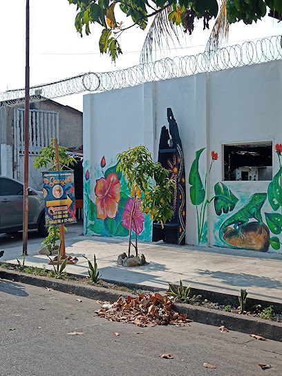 Cevichería y Coctelería Garage