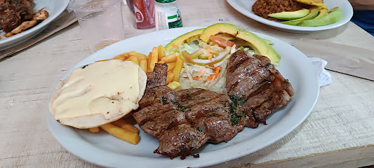 Restaurante Carbón de leña Envigado