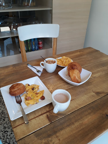 Bia veranta desayuno,cafe y onces