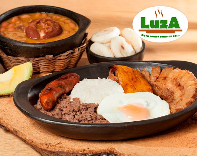 Restaurante LuzA / Para comer como en casa