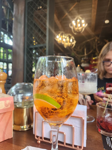 Comentarii opinii despre Bastardo restaurante - bar