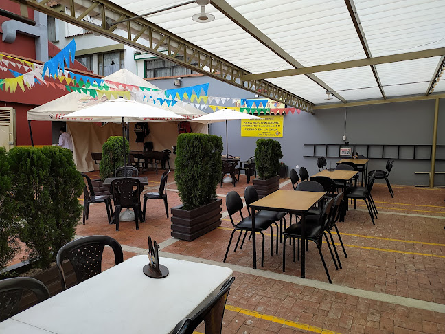 Restaurante Gallina La Especial 15