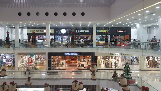 Opinii despre Kyoto Sushi & Grill în Bucaramanga - Gastronomía y hostelería