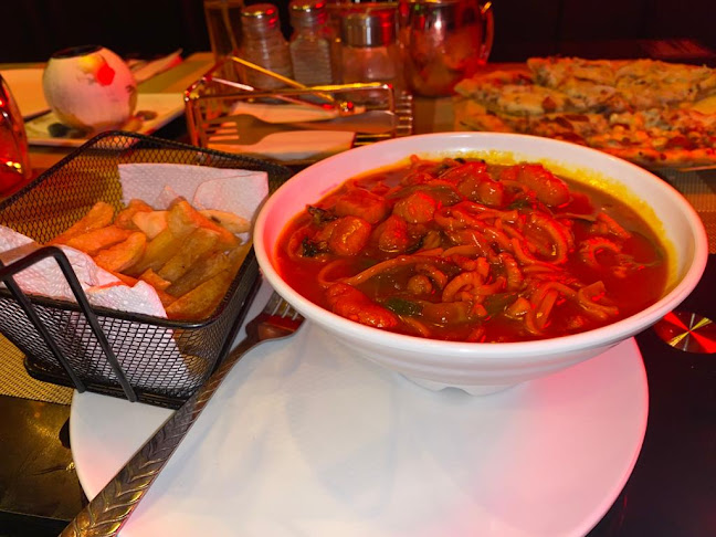 Opinii despre Roma y Pekin Pizzeria y Comida China în Montería - Gastronomía y hostelería