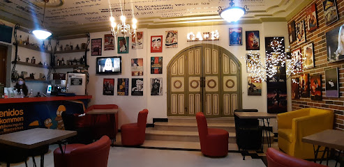 Cafe de Pelicula (Cafe Bar)