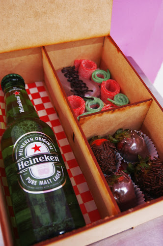 ROCKLICIOUS HELADERIA RETRO - Bogotá