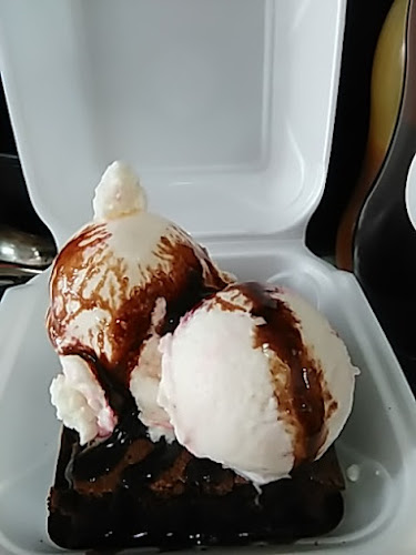 Delicious Gelato Café