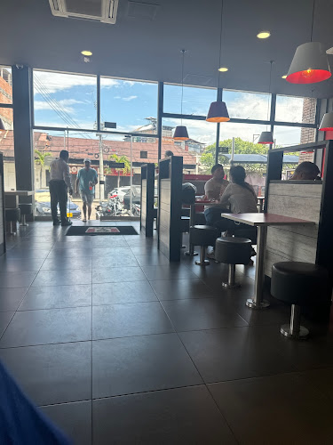 Comentarii opinii despre KFC El León Girardot