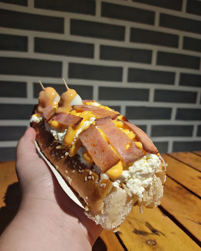 Lupitos Perritos Calientes