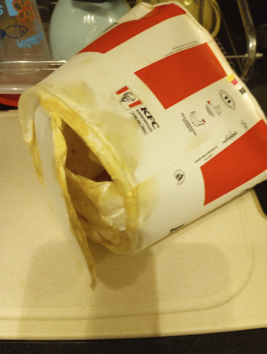 KFC El León Girardot - Gastronomía y hostelería