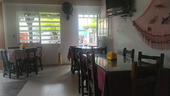 Opinii despre Restaurante y Cevicheria Delicias De La Costa Caribe în Zarzal - Gastronomía y hostelería