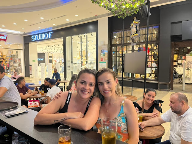 Comentarii opinii despre LA REINA BOHEMIA PUB