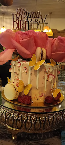 Naty's cakes LA PASTELERÍA