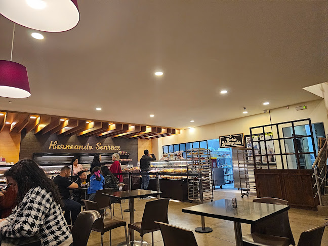 Cra. 69 # 98-74, Bogotá