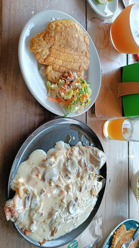 Brasa y Mar Restaurante Palmira - Palmira